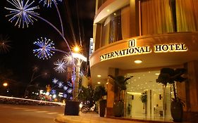 Khách sạn International